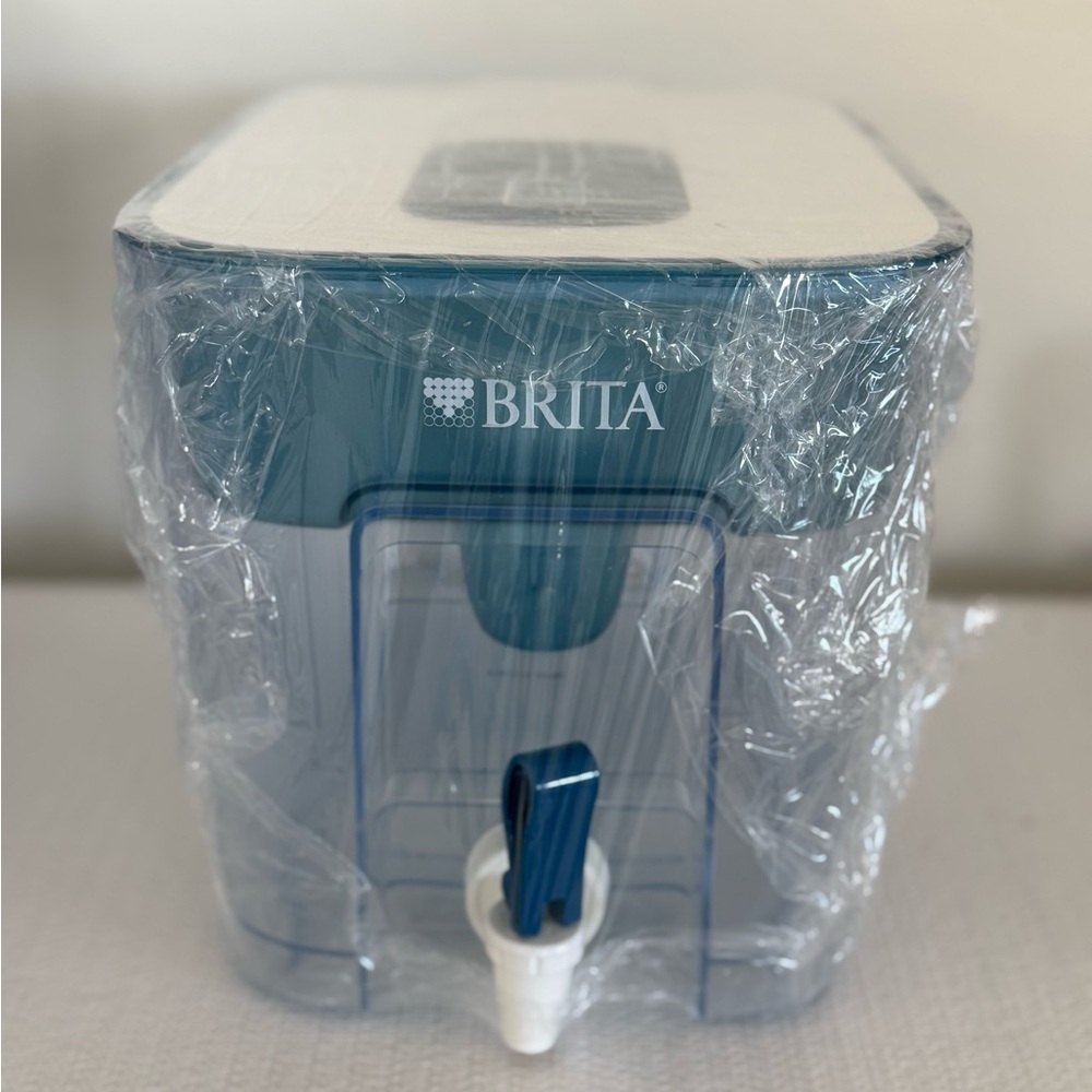 Brita Aqua Blue Water Dispenser/Filteration